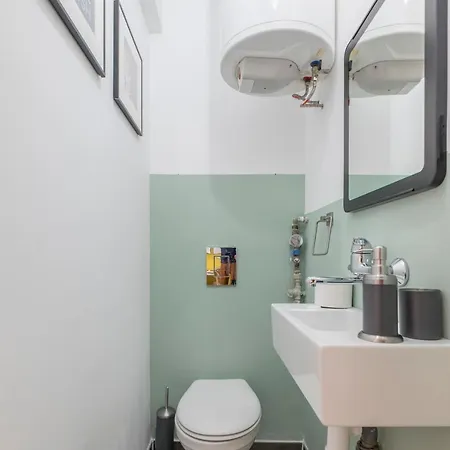 アパート Bluewaveplace - Contemporary In Center Of ソフィア