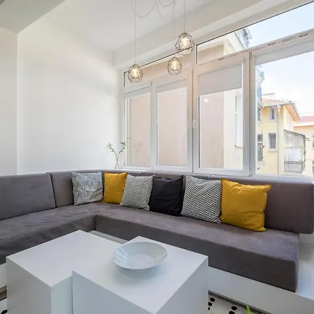 アパート Bluewaveplace - Contemporary In Center Of ソフィア