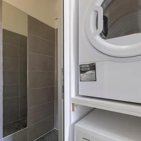 Bluewaveplace - Contemporary In Center Of * Sofia