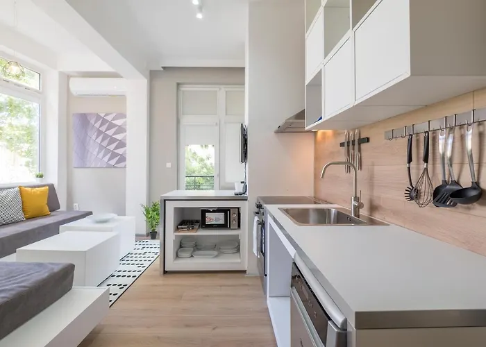 Appartamento Bluewaveplace - Contemporary In Center Of *